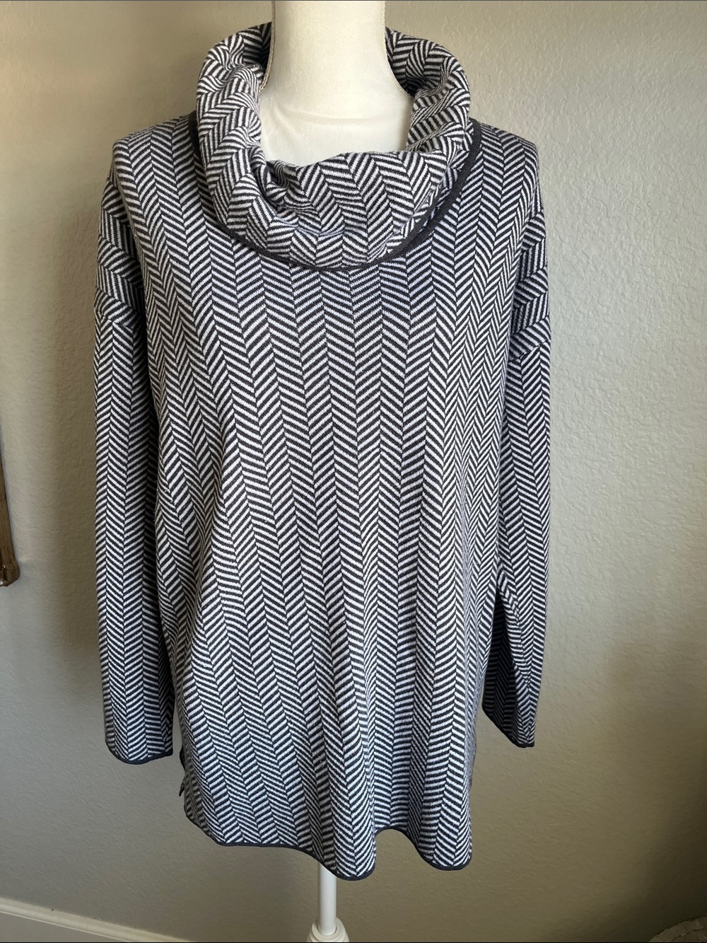 Calvin Klein Black & White Chevron Cowl Neck Sweater